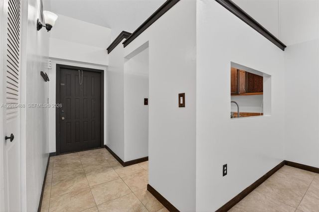 1717 NW 73rd Avenue 33, Plantation, FL 33313