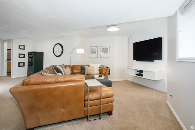 295 E 500 N, Centerville, UT 84014