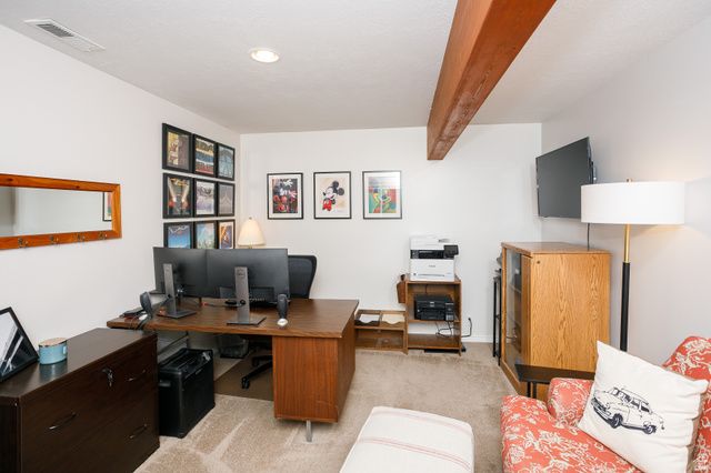 295 E 500 N, Centerville, UT 84014