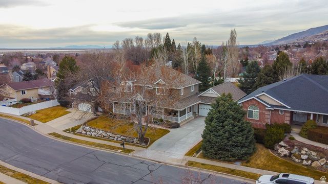 295 E 500 N, Centerville, UT 84014