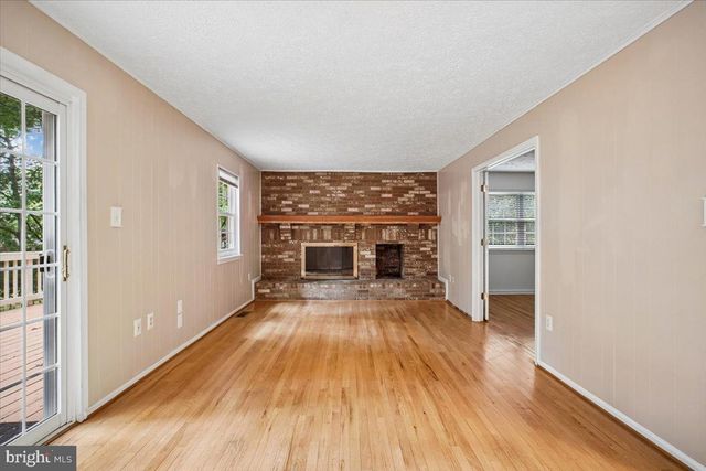 1877 POST OAK TRL, Reston, VA 20191