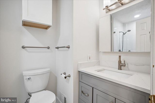 1877 POST OAK TRL, Reston, VA 20191