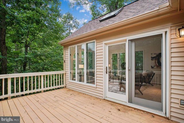 1877 POST OAK TRL, Reston, VA 20191