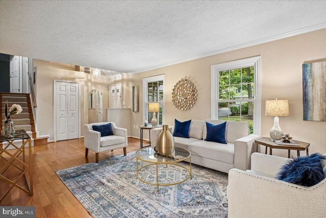 1877 POST OAK TRL, Reston, VA 20191