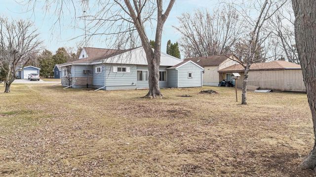 210 N 6TH STREET, Winneconne, WI 54986