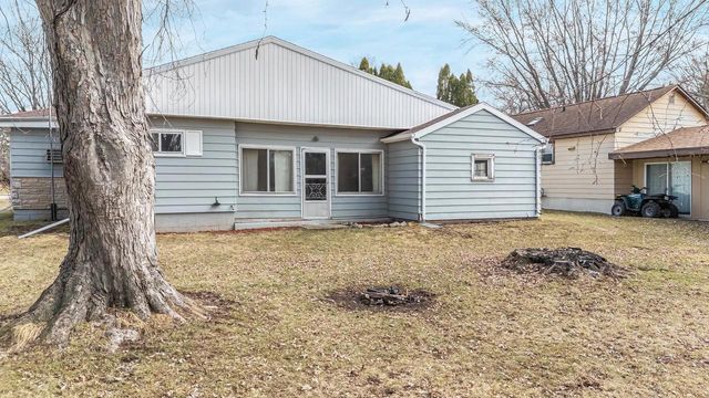 210 N 6TH STREET, Winneconne, WI 54986