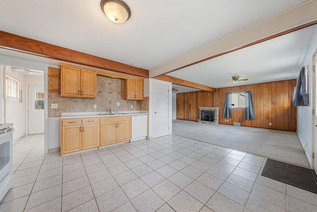 210 N 6TH STREET, Winneconne, WI 54986