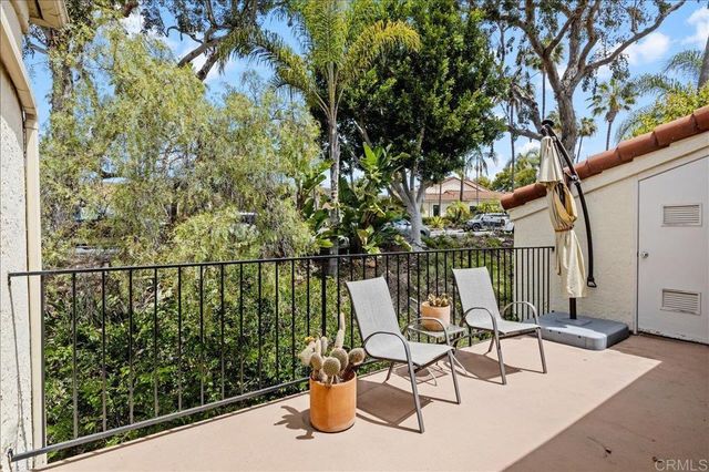 7319 Calle De Fuentes, Carlsbad, CA 92009