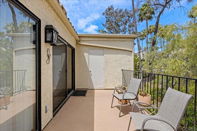7319 Calle De Fuentes, Carlsbad, CA 92009