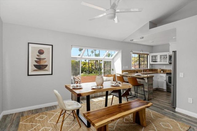 7319 Calle De Fuentes, Carlsbad, CA 92009