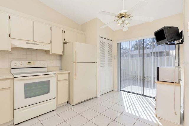 3113 LAKE PINE WAY C, Tarpon Springs, FL 34688