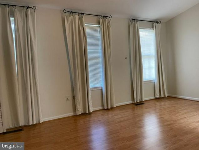 6268 WALKERS CROFT WAY, Alexandria, VA 22315