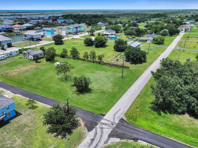 2101 Madison, Crystal Beach, TX 77650