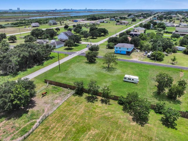 2101 Madison, Crystal Beach, TX 77650