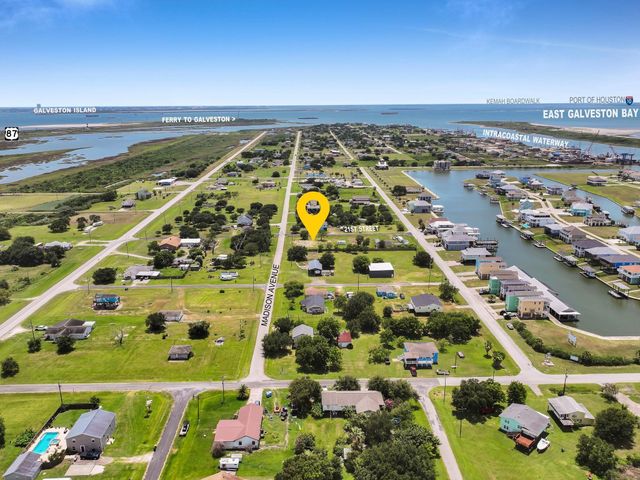 2101 Madison, Crystal Beach, TX 77650