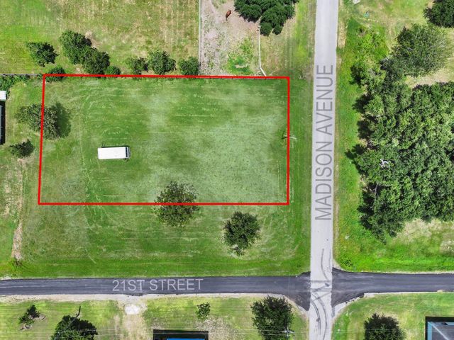 2101 Madison, Crystal Beach, TX 77650