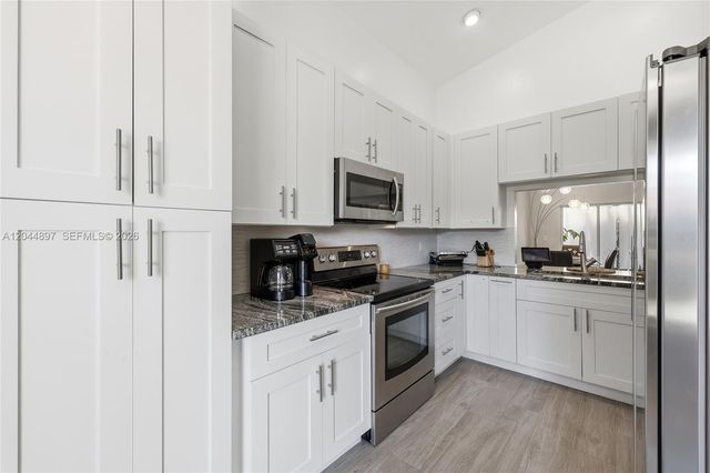 12331 Pleasant Green Way, Boynton Beach, FL 33437