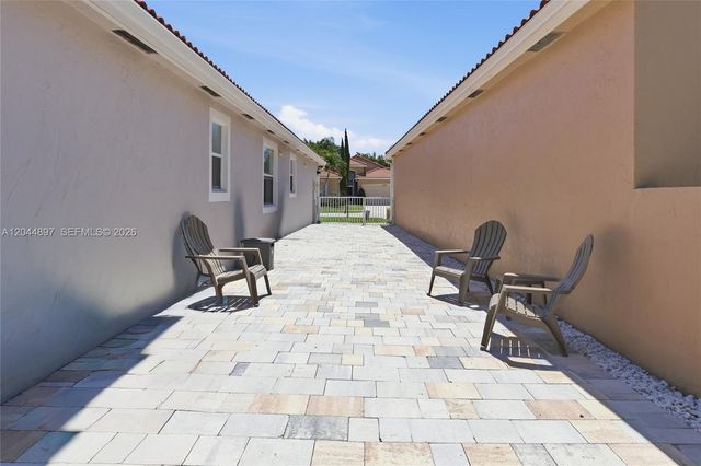 12331 Pleasant Green Way, Boynton Beach, FL 33437