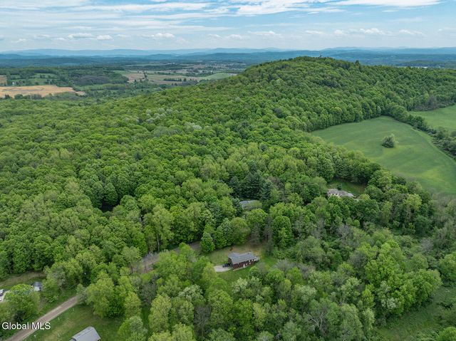 470 Hoag Road, Easton, NY 12185