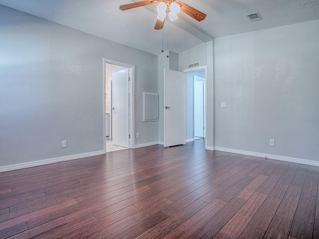 518 SAINT ANDREWS BOULEVARD, Lady Lake, FL 32159