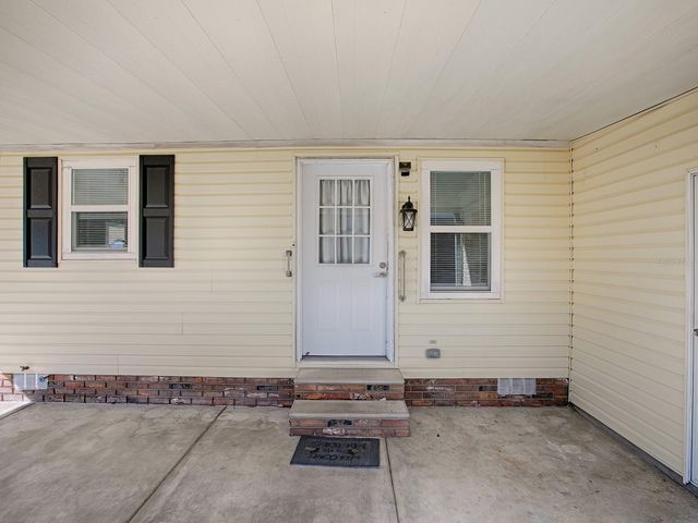 518 SAINT ANDREWS BOULEVARD, Lady Lake, FL 32159