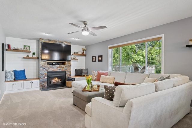 7261 Whitehall Road, Shakopee, MN 55379