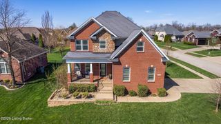 7900 Emma Ct, Louisville, KY 40291