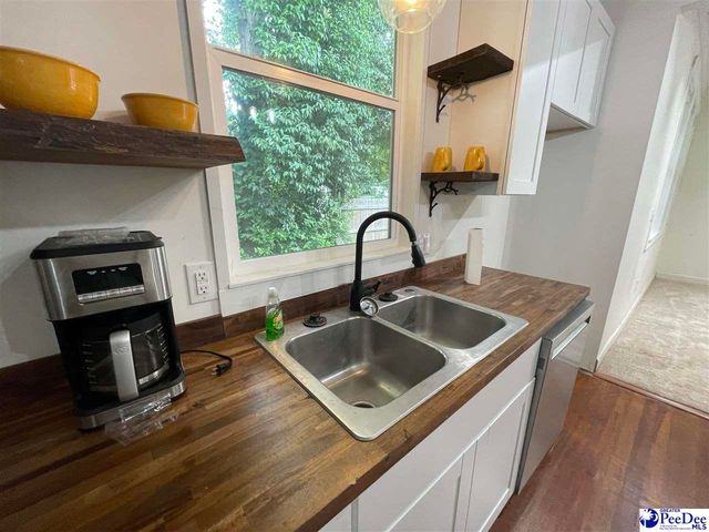 416 Spruce St, Florence, SC 29501