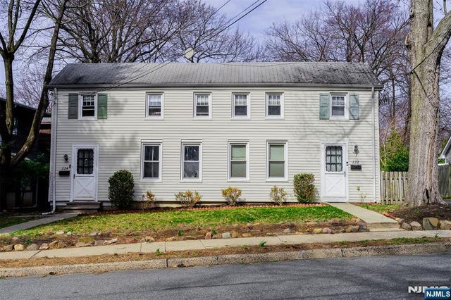 222 Claremont Avenue, Verona, NJ 07044