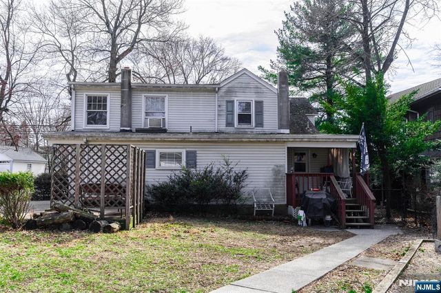 222 Claremont Avenue, Verona, NJ 07044