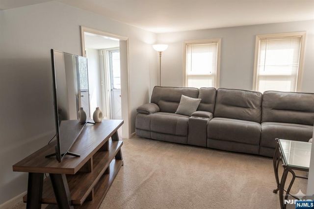 222 Claremont Avenue, Verona, NJ 07044