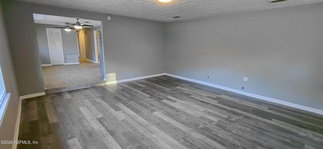 285 OLD JENNINGS Road, Orange Park, FL 32065