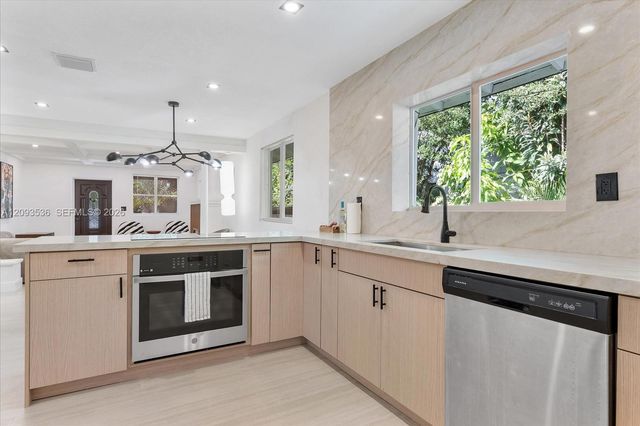 117 NE 48th Street A, Miami, FL 33137
