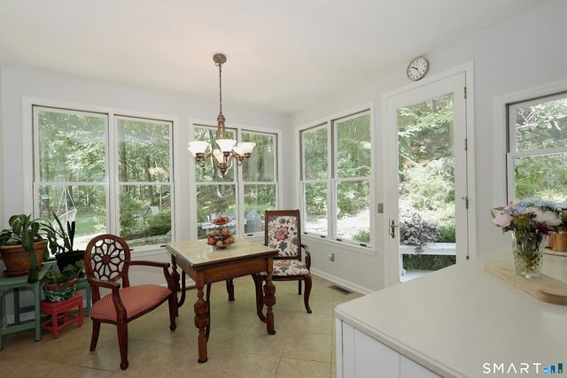 123A Peaceable Street, Redding, CT 06896