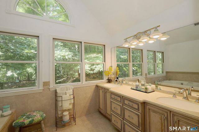 123A Peaceable Street, Redding, CT 06896