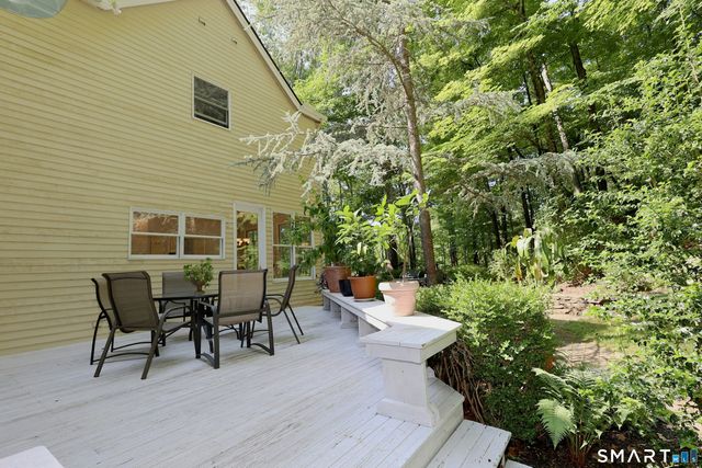 123A Peaceable Street, Redding, CT 06896
