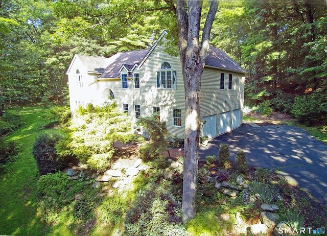 123A Peaceable Street, Redding, CT 06896