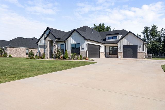846 Asher Street, Fayetteville, AR 72703