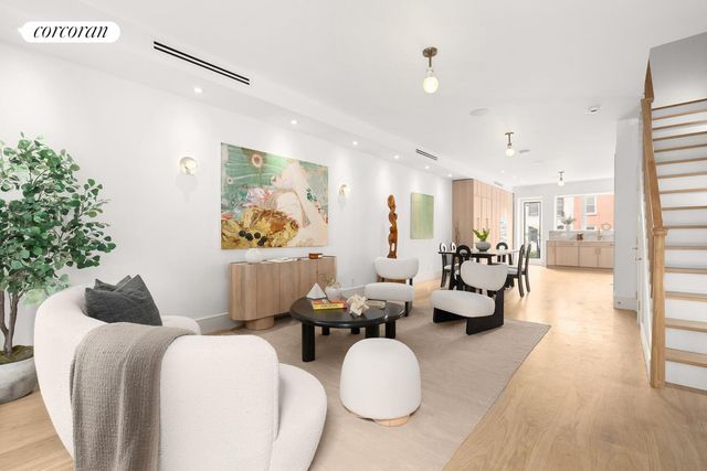 533A QUINCY Street, New York City, NY 11221