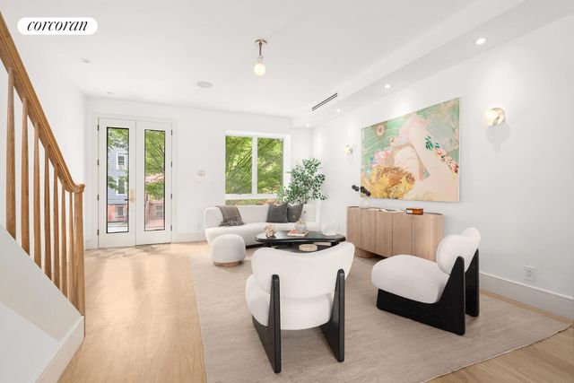 533A QUINCY Street, New York City, NY 11221