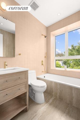 533A QUINCY Street, New York City, NY 11221