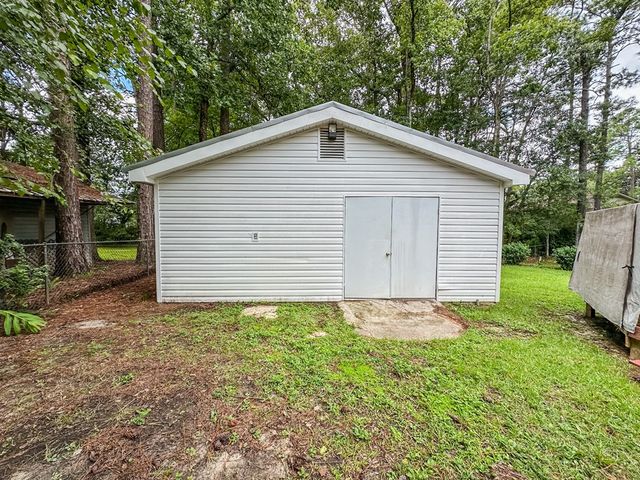 305 N Hillcrest St, Geneva, AL 36340