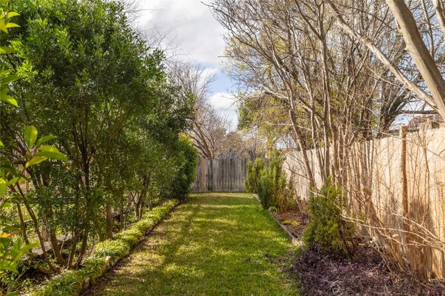 1402 Wayne DR, Round Rock, TX 78664