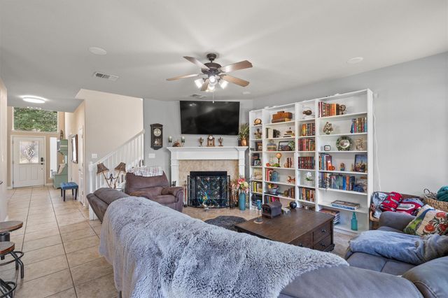 1008 Placid Creek CT, Round Rock, TX 78665