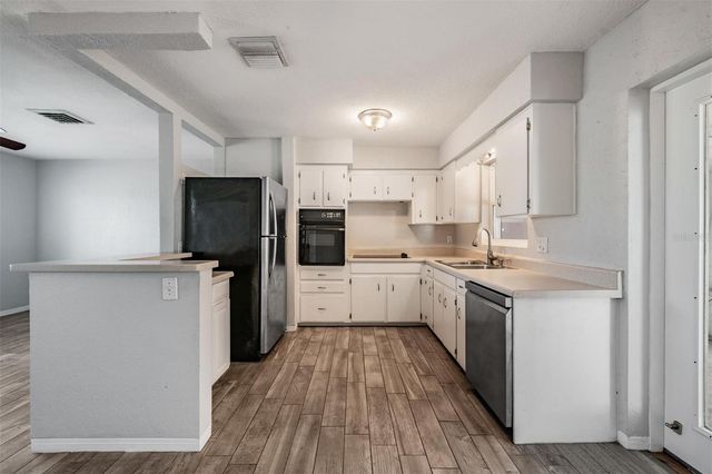 5744 58TH AVENUE N, St Petersburg, FL 33709