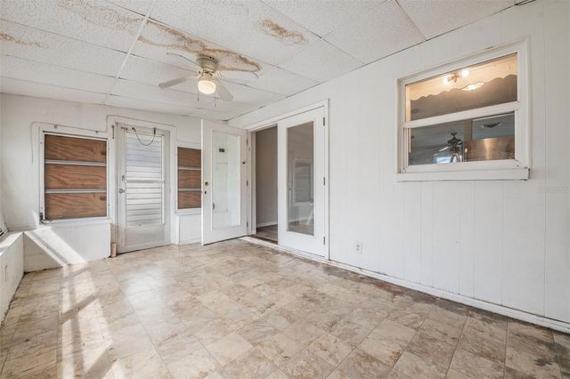 5744 58TH AVENUE N, St Petersburg, FL 33709