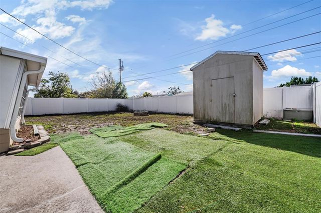 5744 58TH AVENUE N, St Petersburg, FL 33709