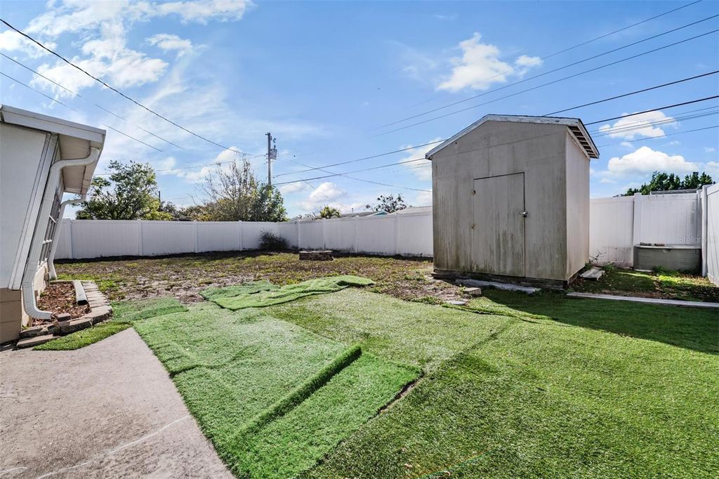 Image 30 of property listing at 5744 58TH AVENUE N, St Petersburg, FL 33709