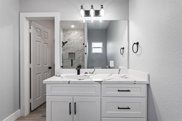 7 Meadowview Drive, Trinity, TX 75862