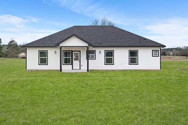 7 Meadowview Drive, Trinity, TX 75862